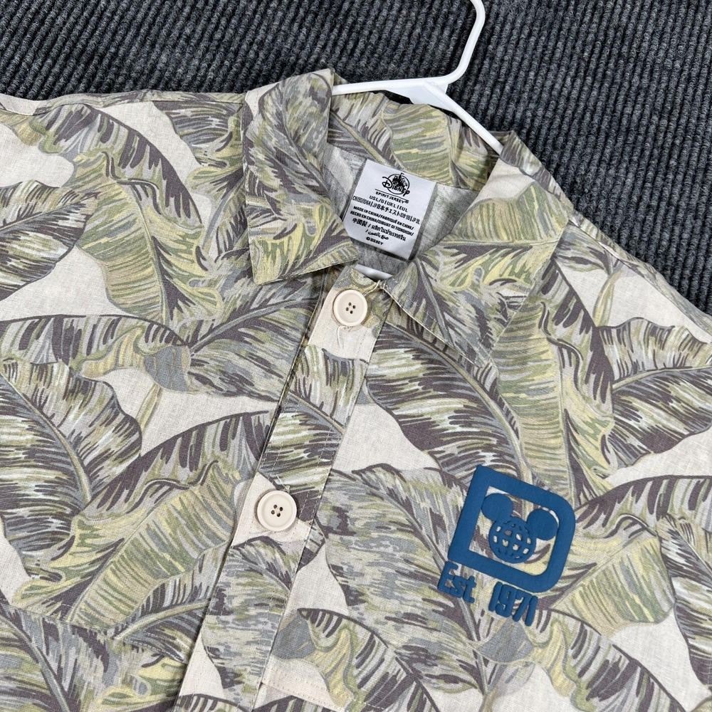 Disney Spirit Jersey Shirt Mens Large Floral Long Sleeve Button Up Pockets